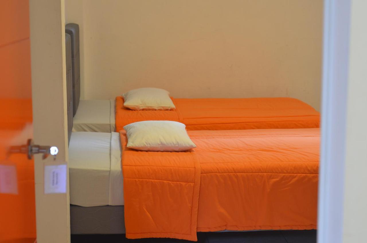 Hostal Siberia Cuenca Esterno foto