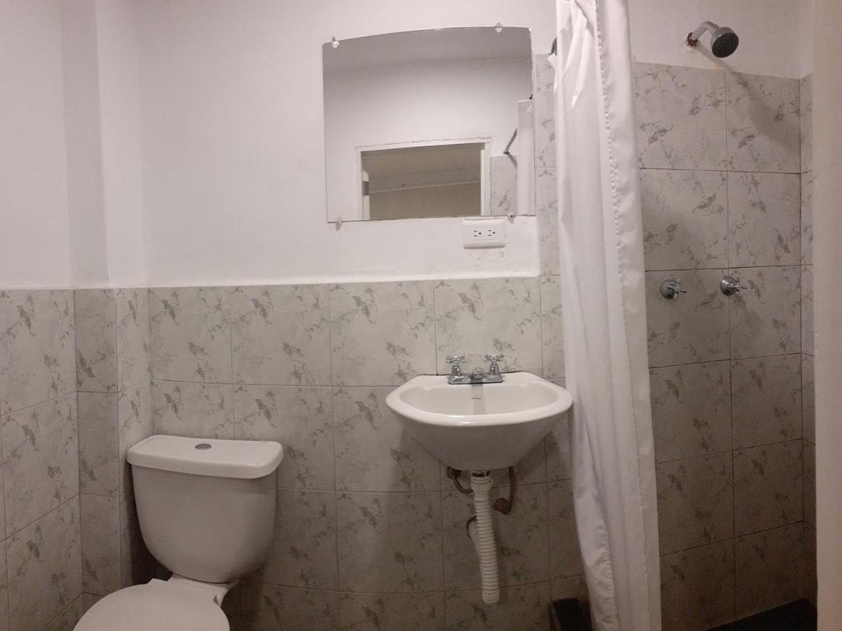 Hostal Siberia Cuenca Esterno foto